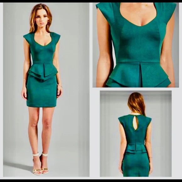 Green dress made by designer Black Halo size 2 - Picture 1 of 4